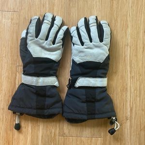 Heavy duty Patagonia winter sport gloves
